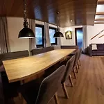 アパート Alpin Haus Kloesterle Wilden